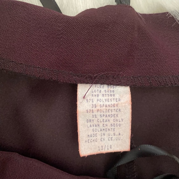 Two piece suit - Picture 4 of 5